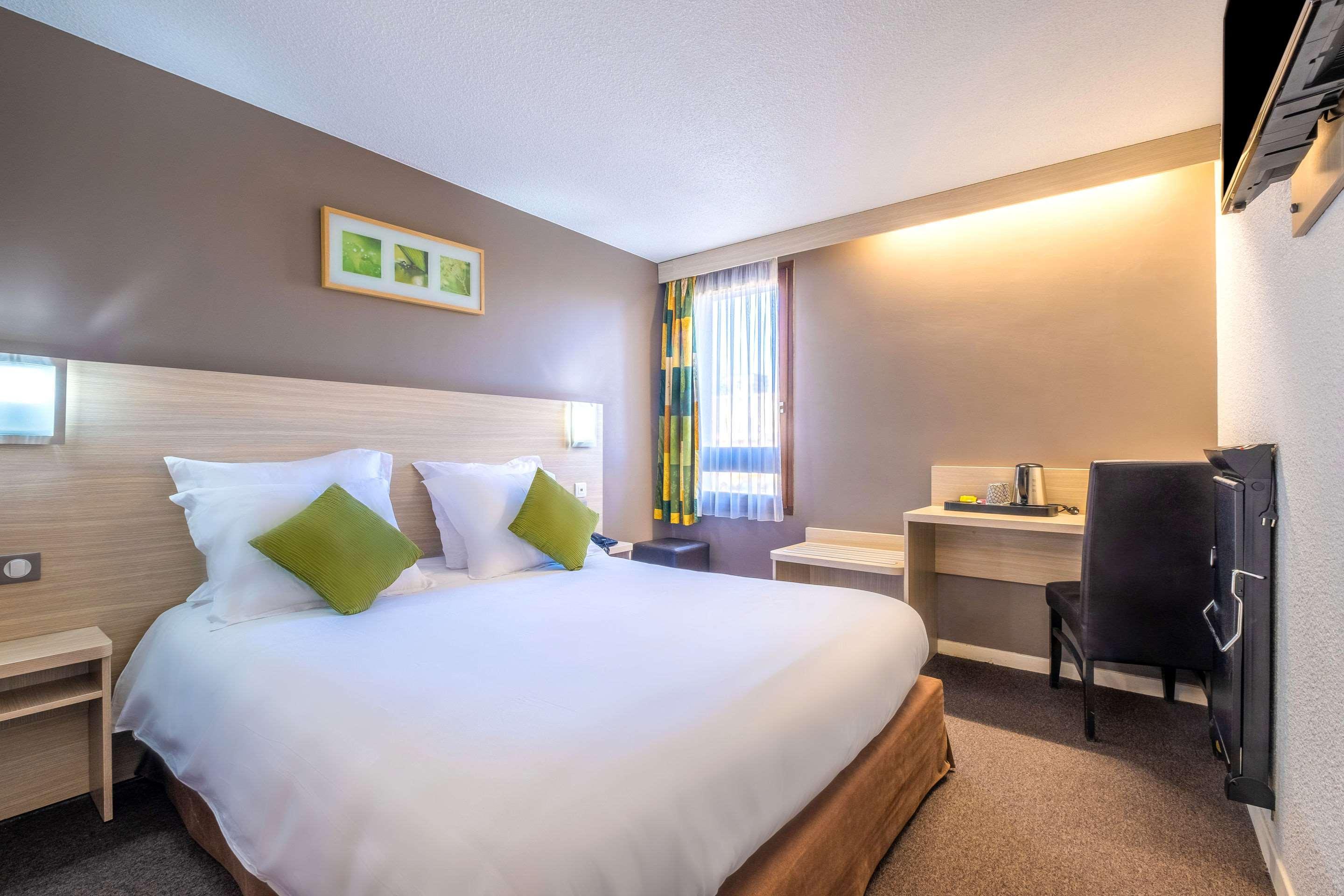 B&B Hotel Marne-La-Vallee Chelles Chelles  Eksteriør bilde