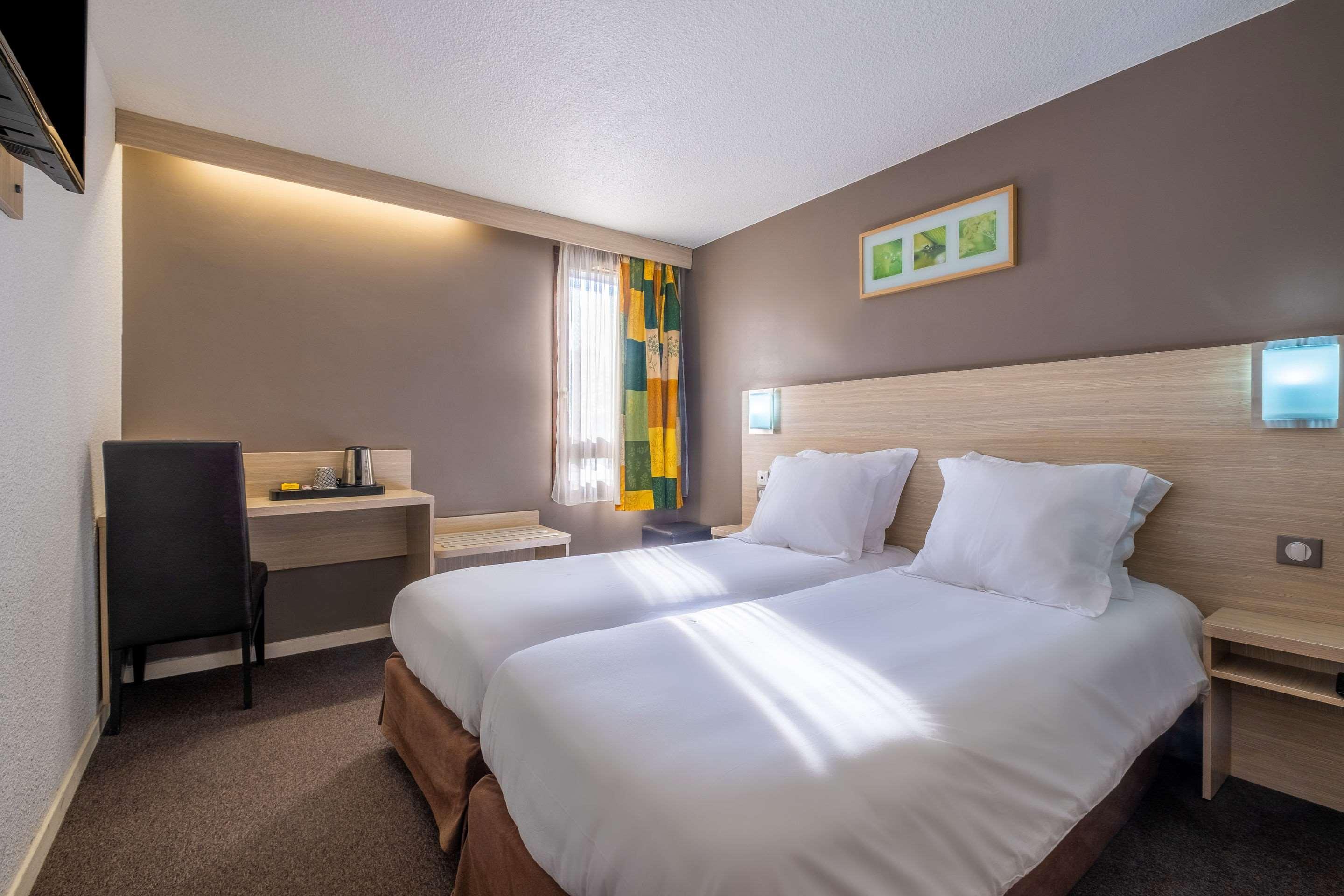 B&B Hotel Marne-La-Vallee Chelles Chelles  Eksteriør bilde